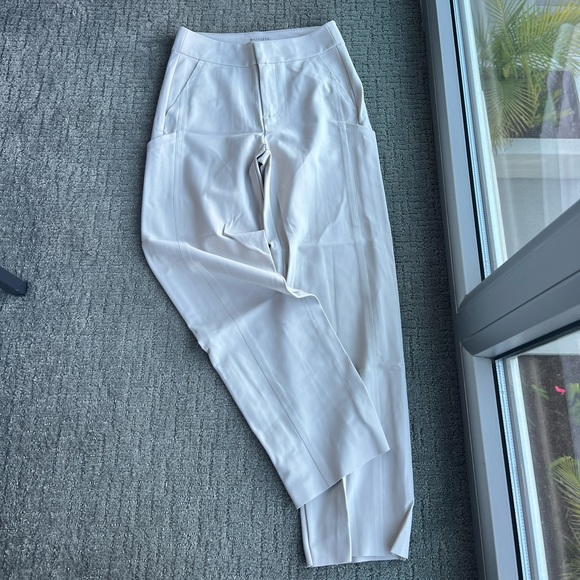 Athleta Pants - Athleta Stellar Straight Crop Pant